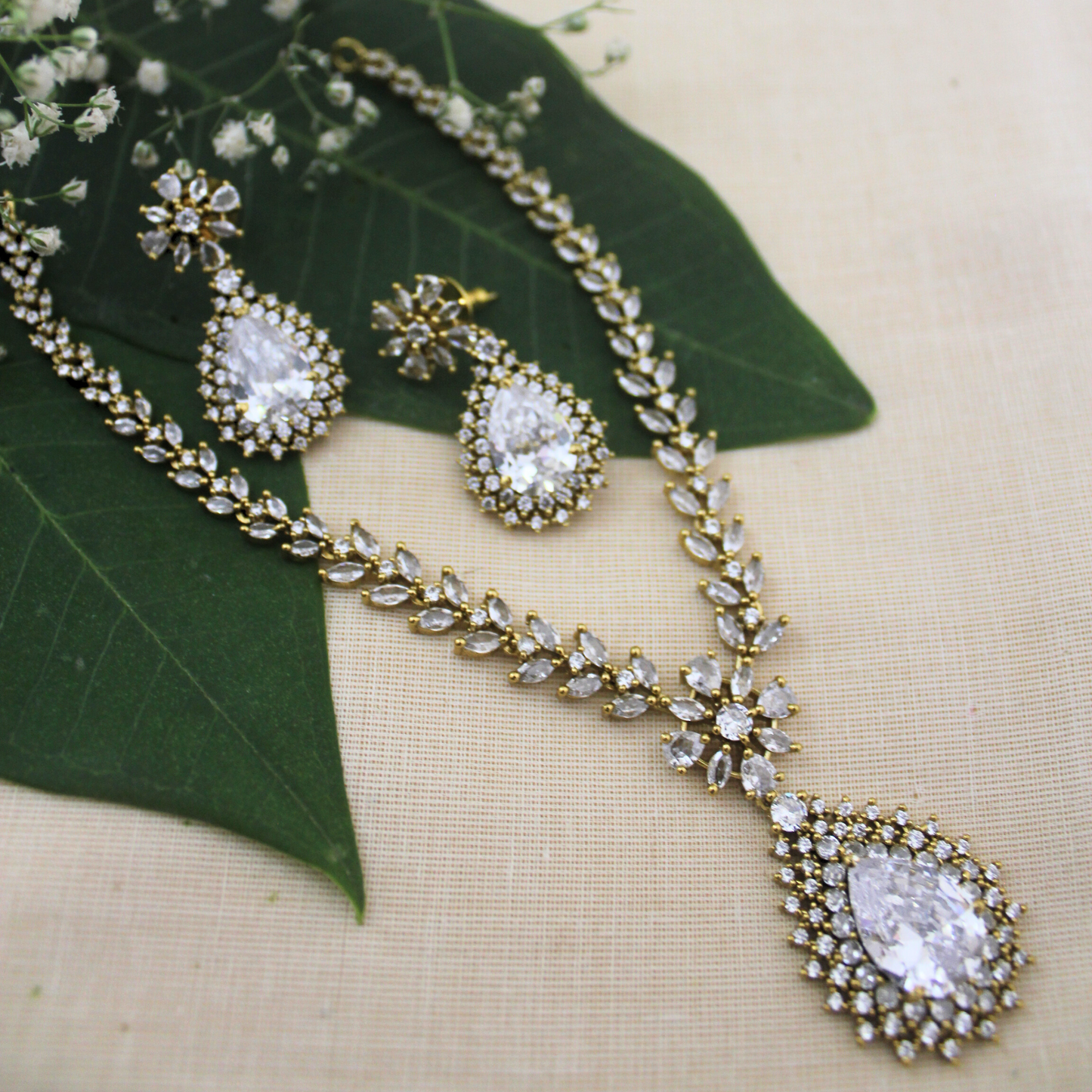 Shweta Antique Matte Necklace Set