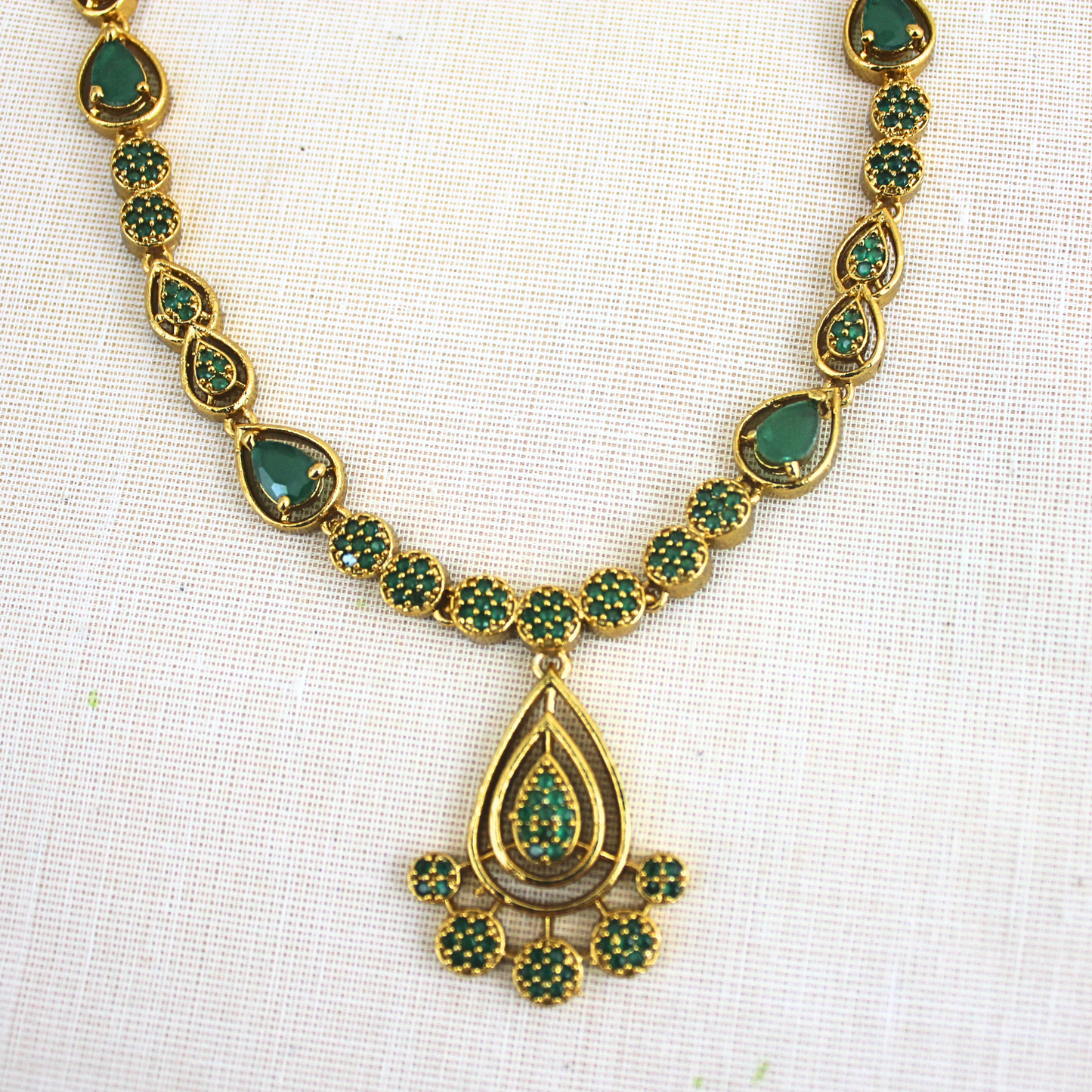 Shyamala Antique Matte Necklace Set