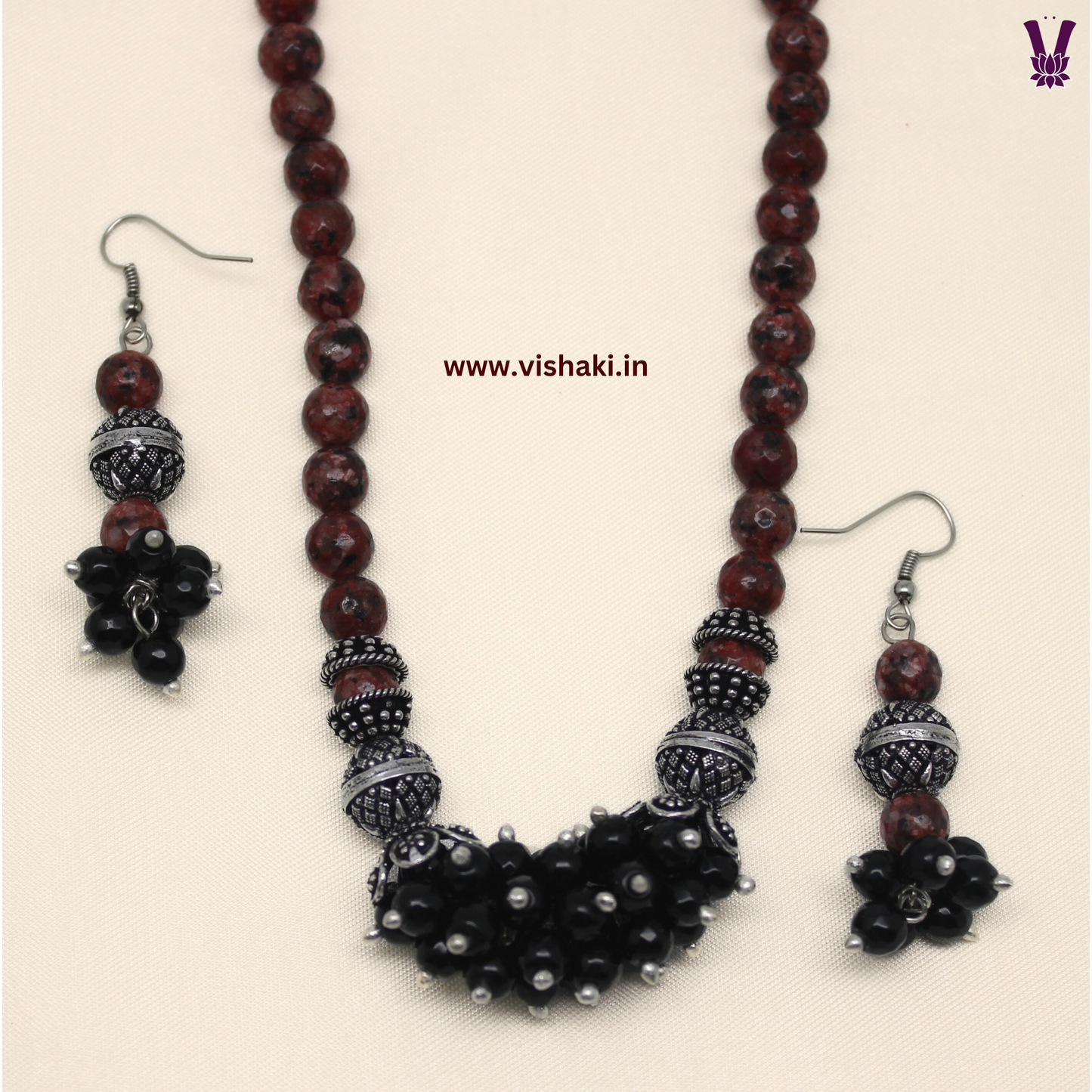 Mrudhvi Maroon Agate Short Necklace Set