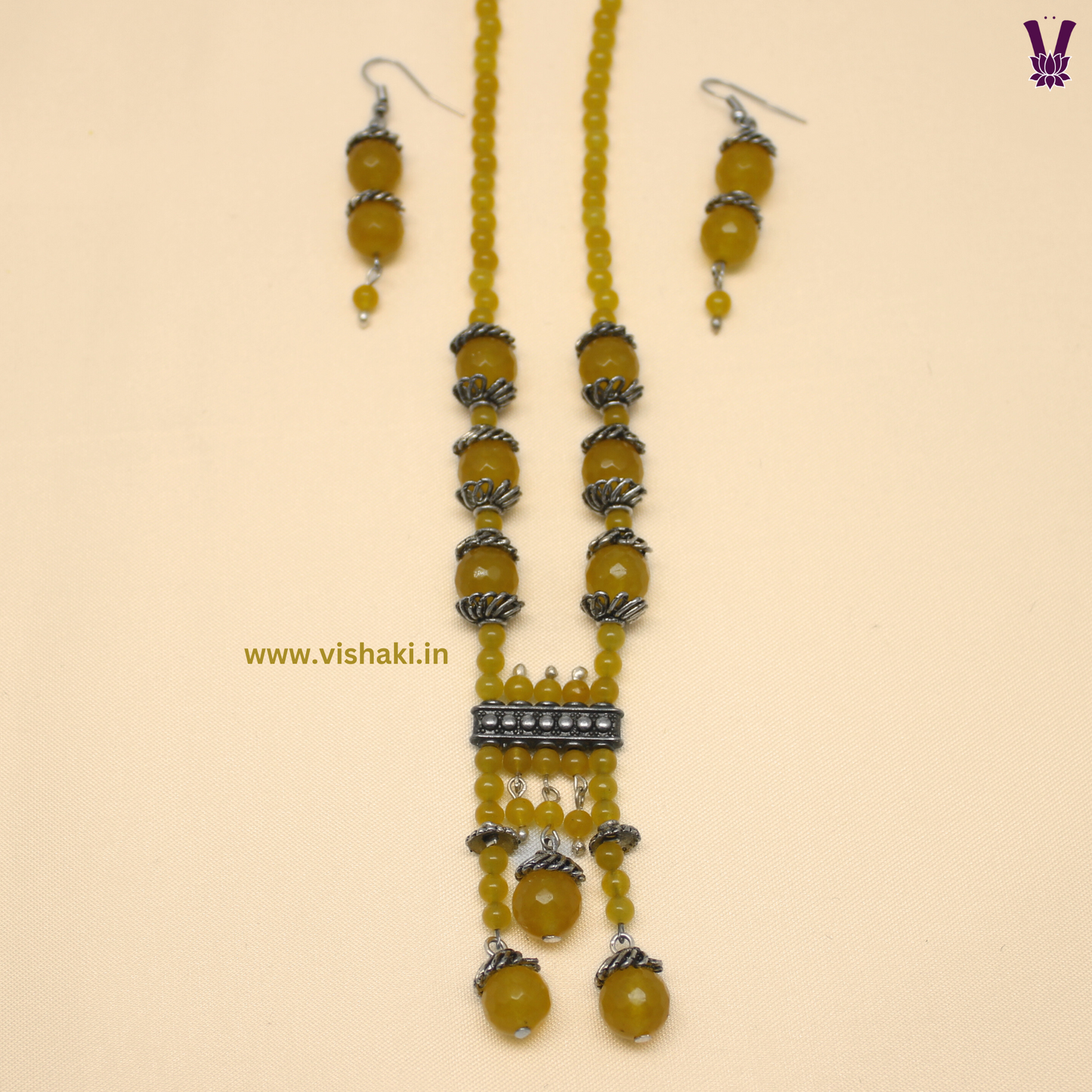 Mrudhvi Yellow Agate Short Necklace Set