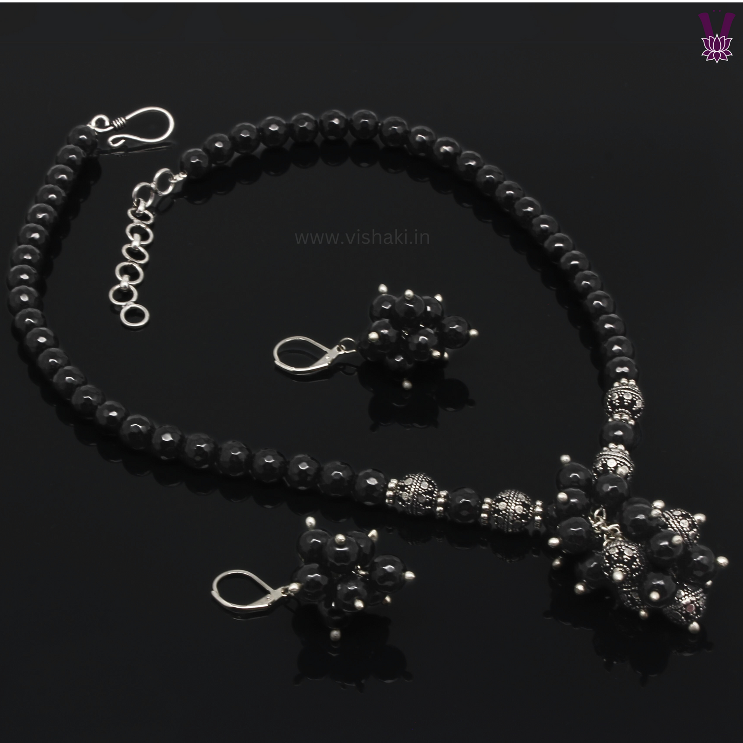 Mrudhvi Black Agate Short Necklace Set
