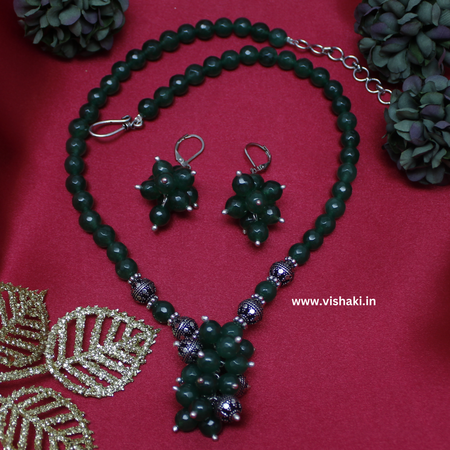 Mrudhvi Green Agate Short Necklace Set