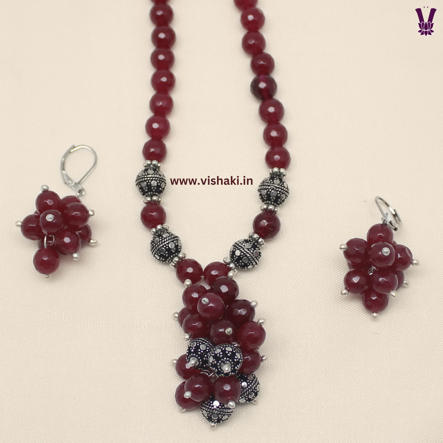Mrudhvi Ruby Agate Short Necklace Set