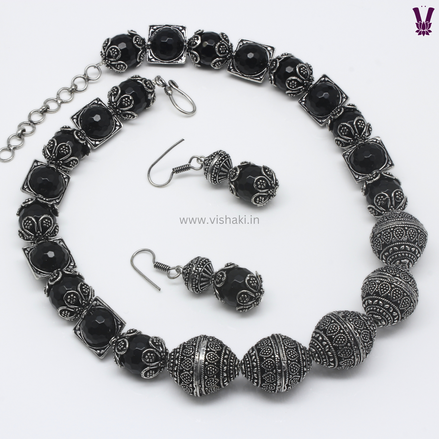 Mrudhvi Black Agate Short Necklace Set