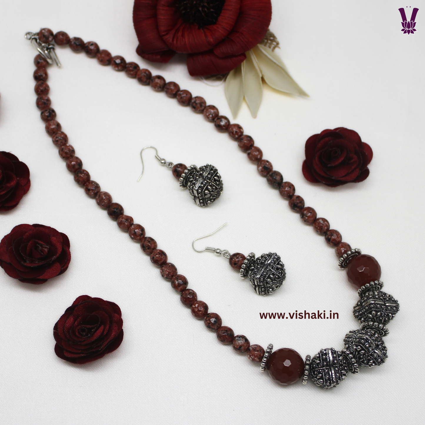 Mrudhvi Maroon Agate Short Necklace Set