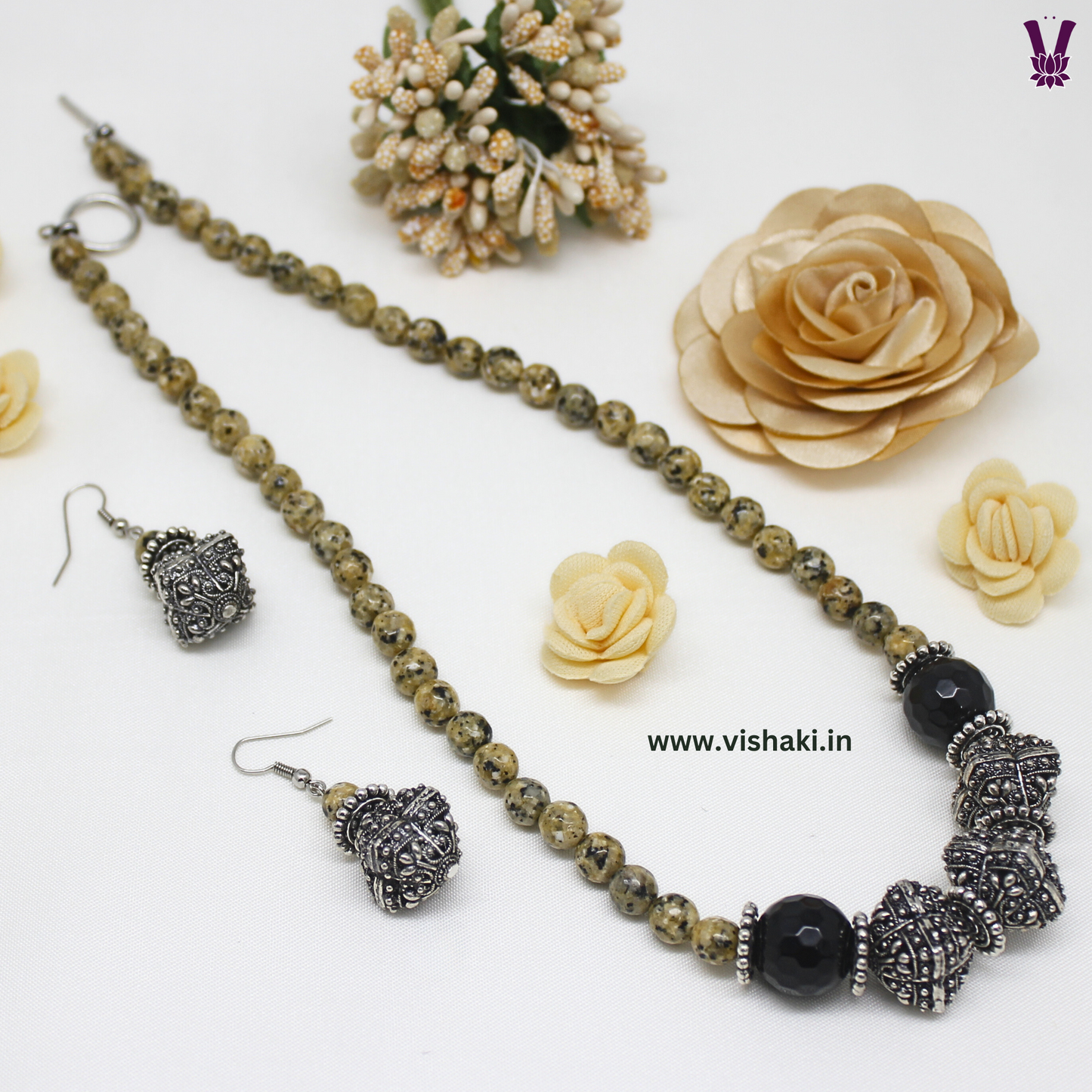 Mrudhvi Yellow Agate Short Necklace Set