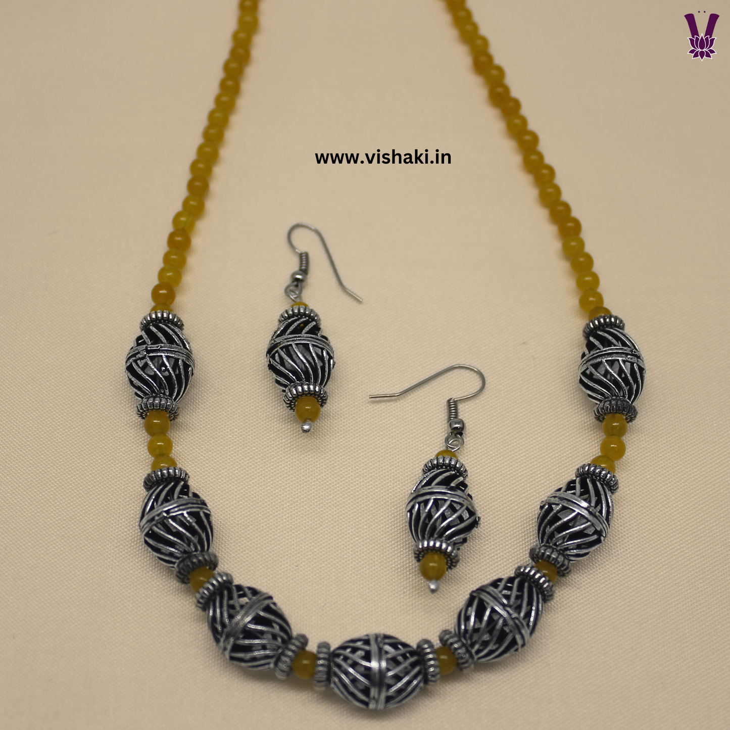 Mrudhvi Yellow Agate Short Necklace Set