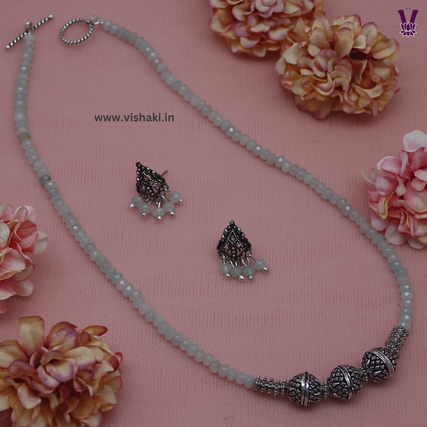 Mrudhvi Pastel Green Agate Short Necklace Set