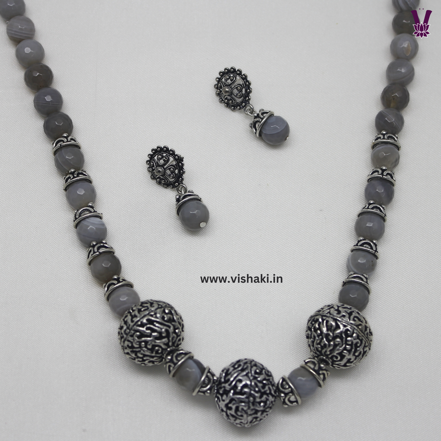 Mrudhvi Grey Agate Short Necklace Set