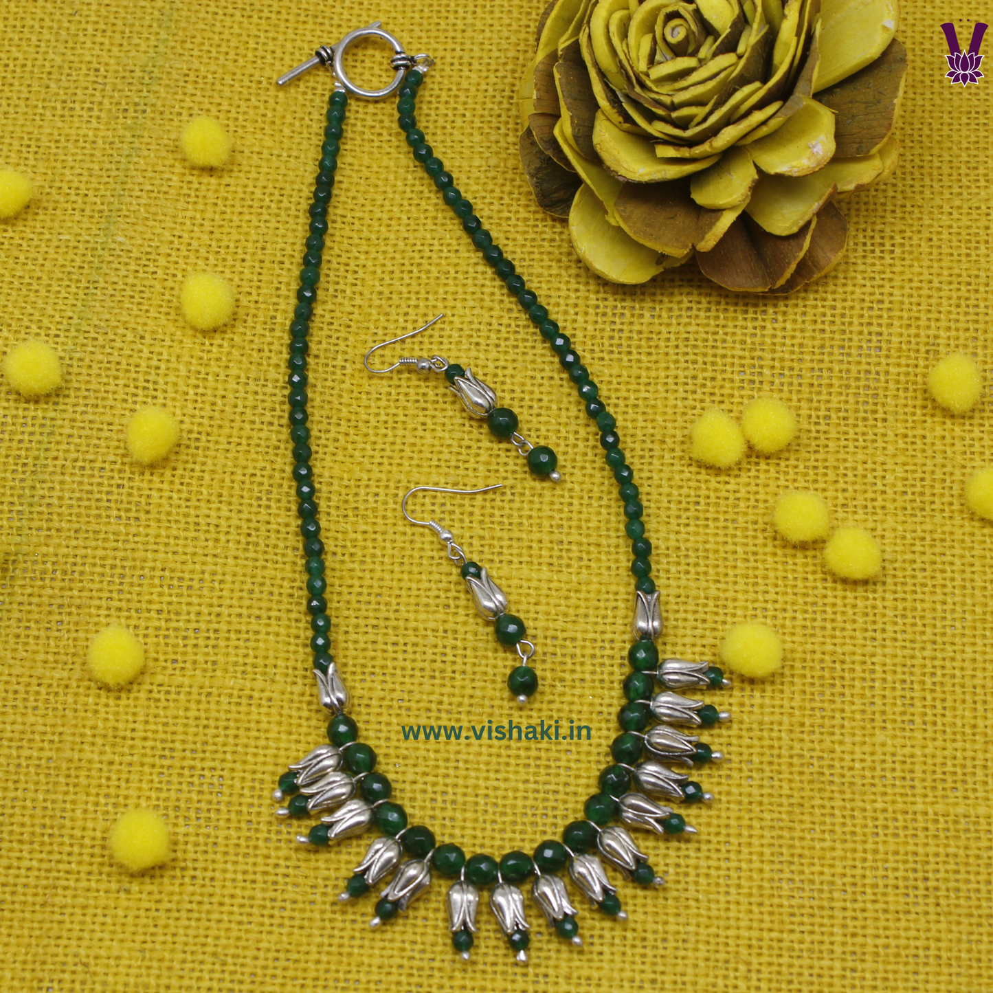 Mrudhvi Green Agate Choker Necklace Set