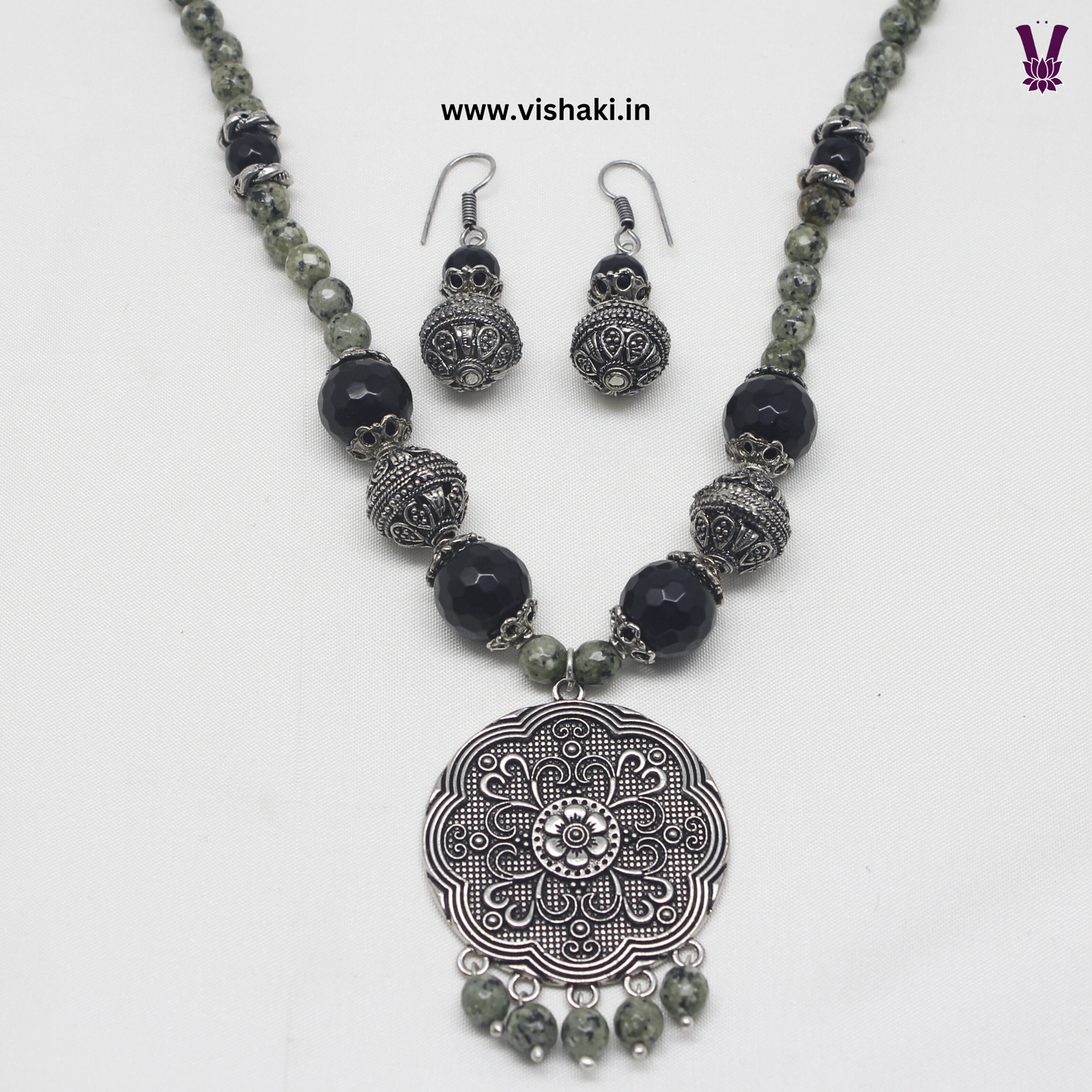 Mrudhvi Green Agate Long Necklace Set