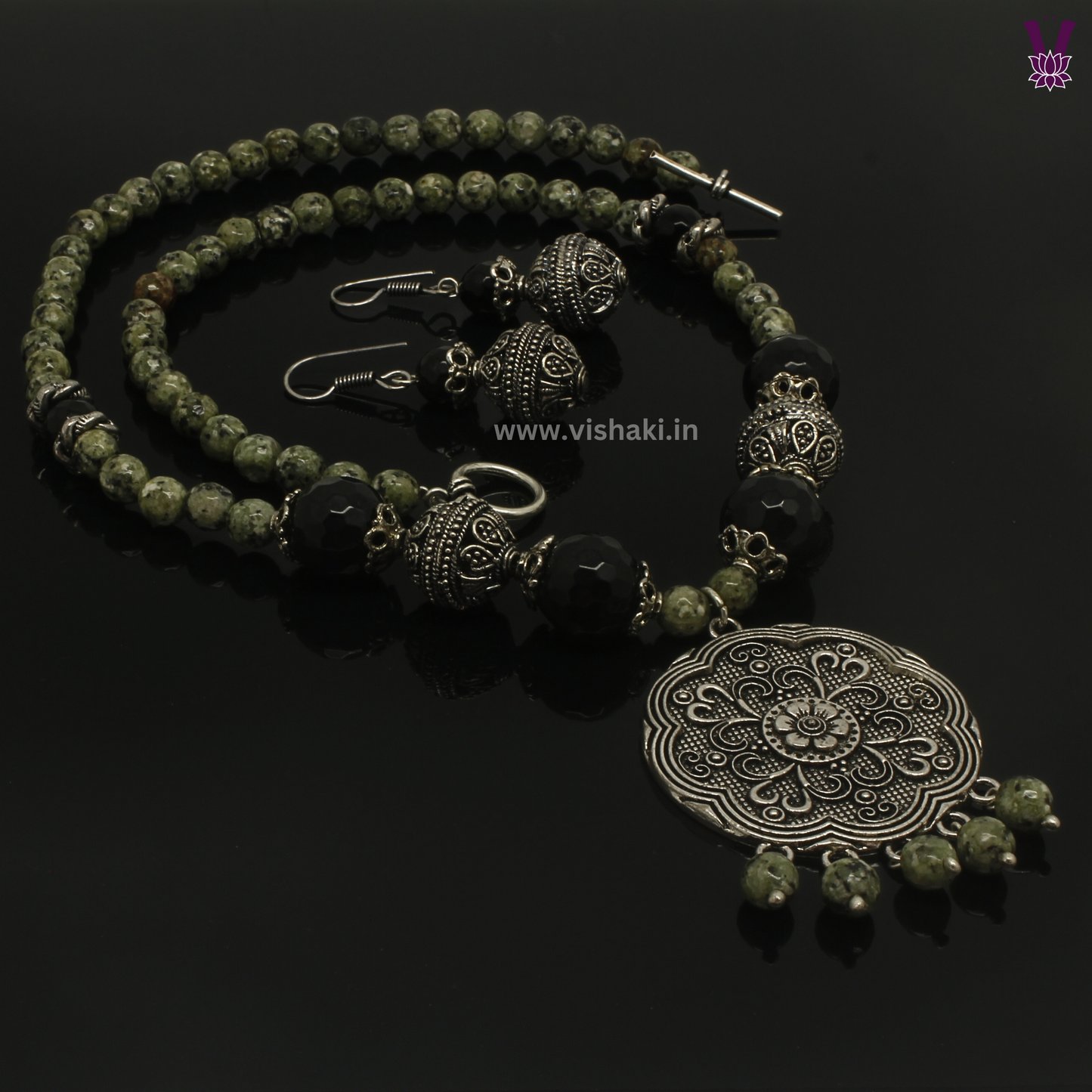 Mrudhvi Green Agate Long Necklace Set