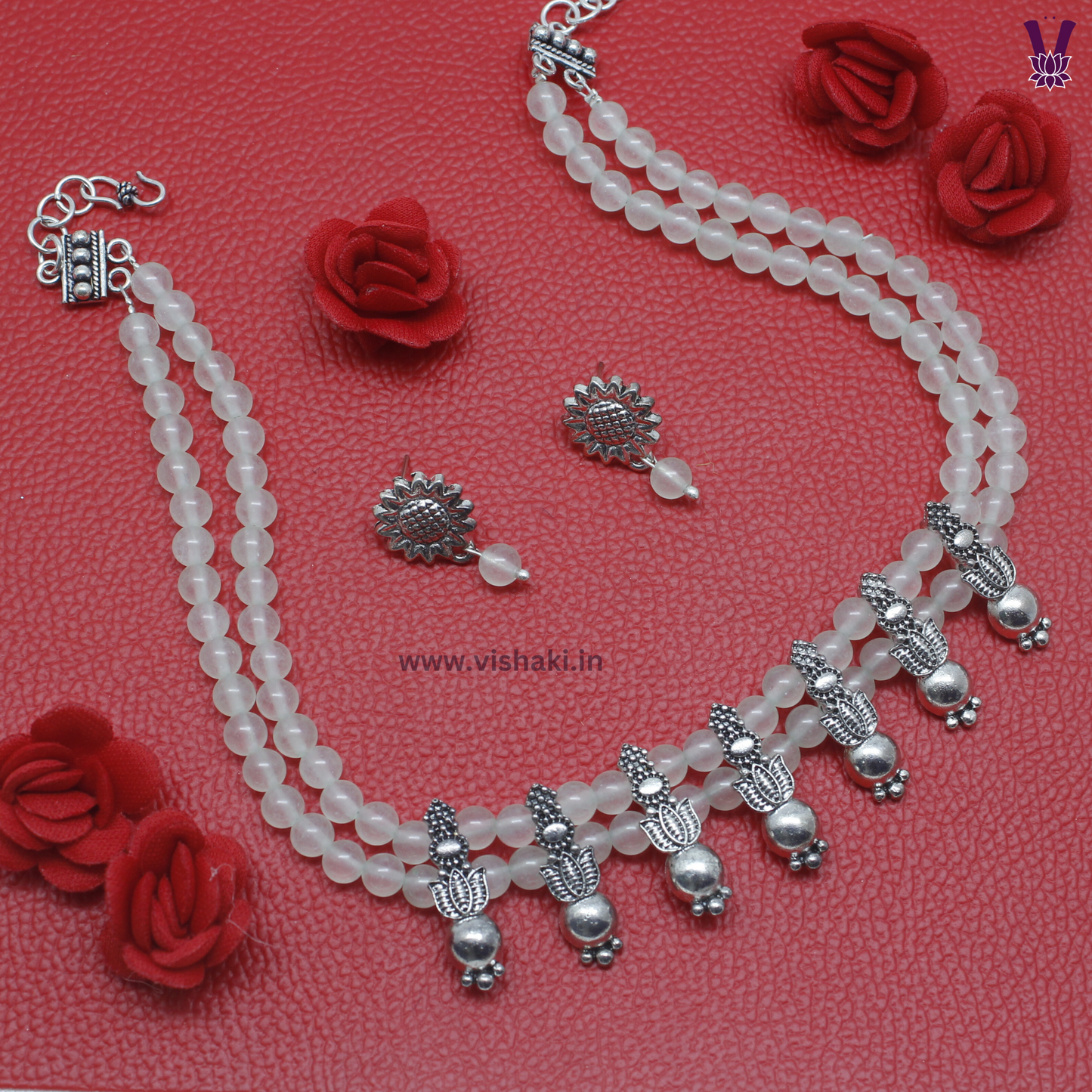 Mrudhvi Pale Green Agate Choker Necklace Set