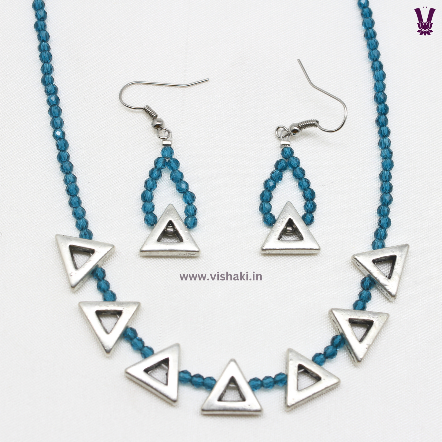 Mrudhvi Sea Green Agate Choker Necklace Set
