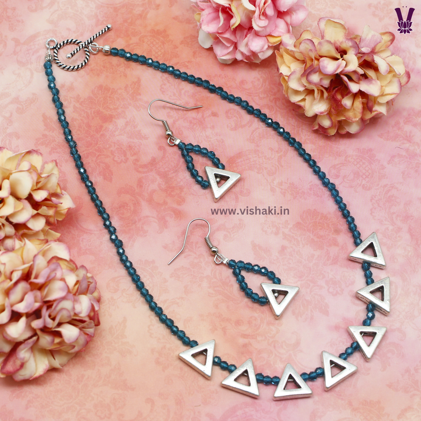 Mrudhvi Sea Green Agate Choker Necklace Set