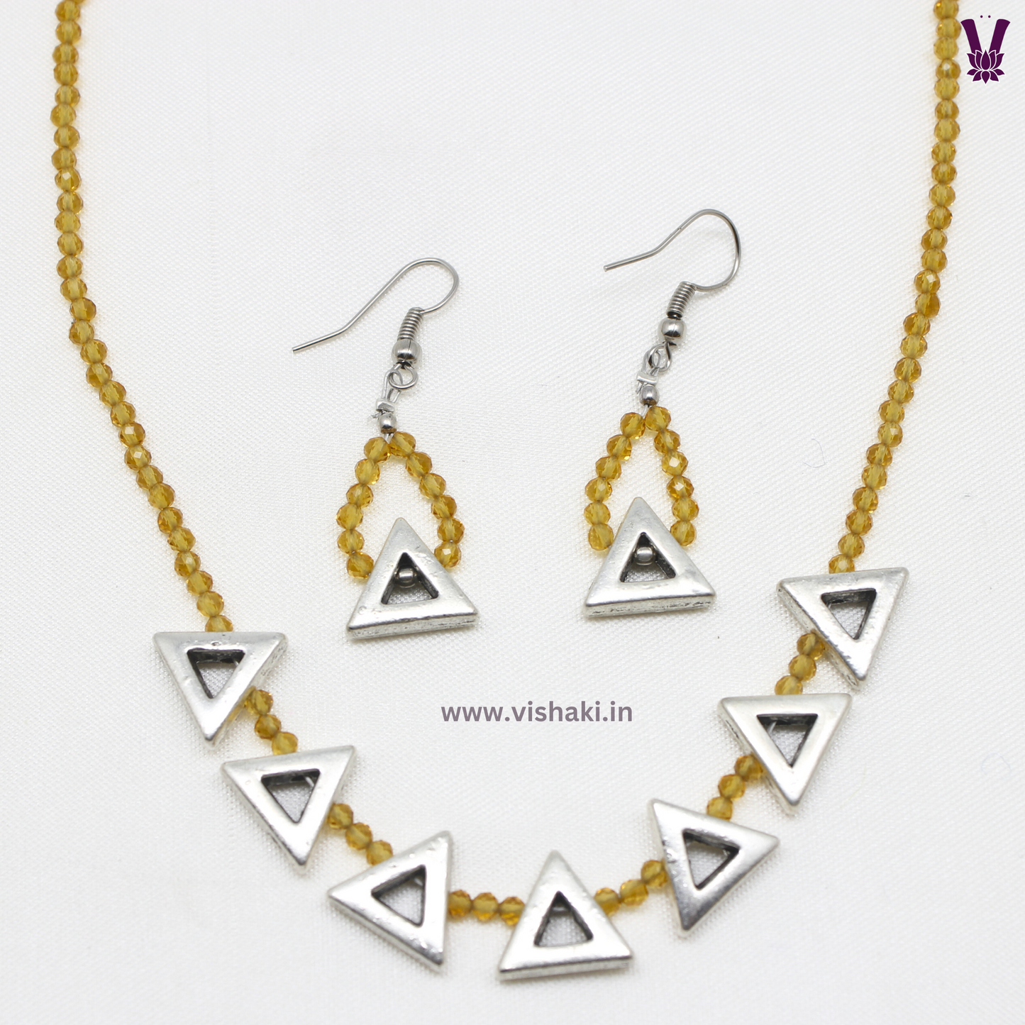 Mrudhvi Yellow Agate Choker Necklace Set