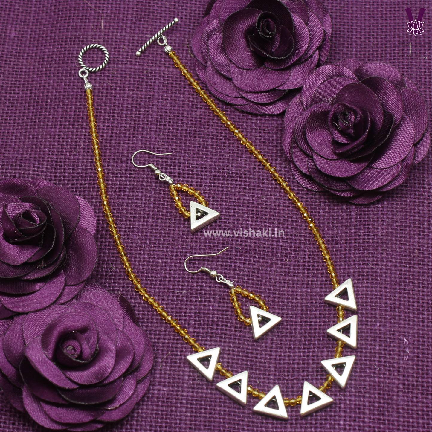 Mrudhvi Yellow Agate Choker Necklace Set