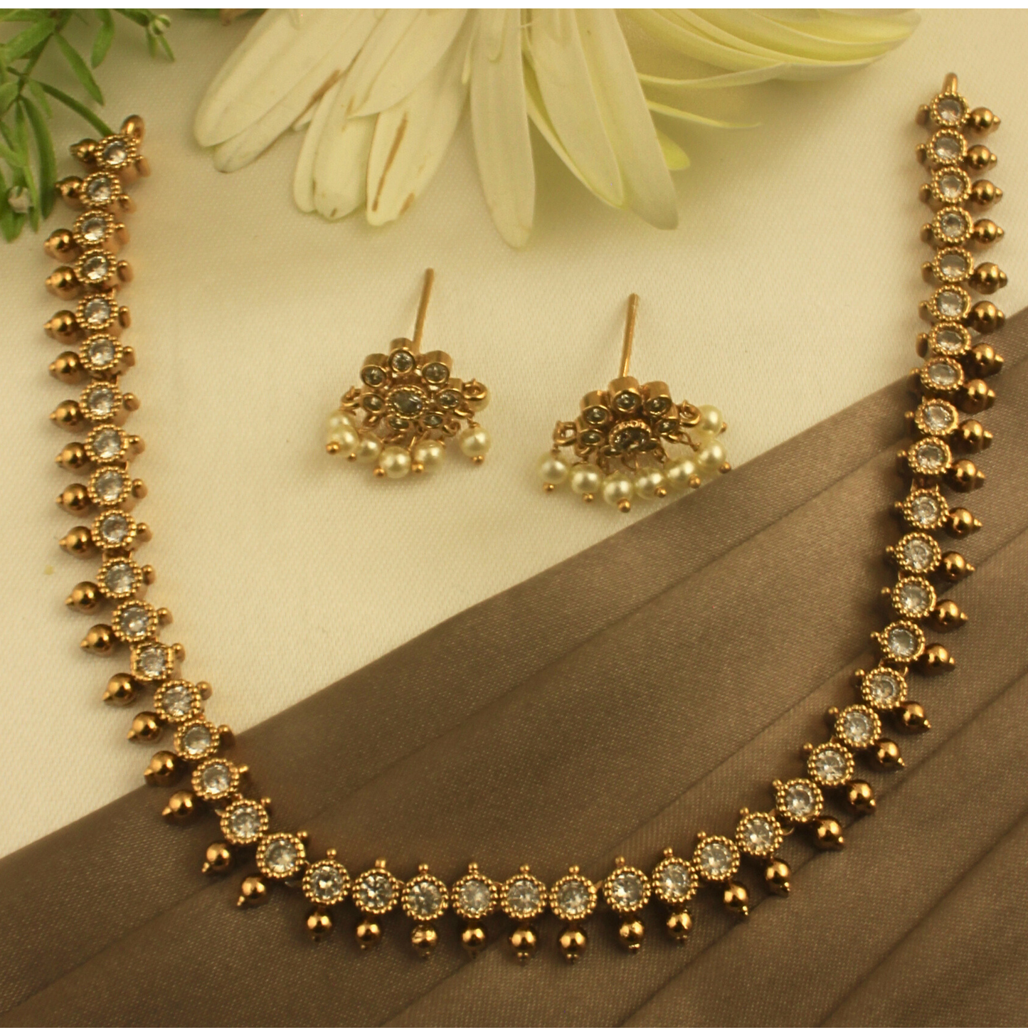 Shweta Antique Matte Necklace Set