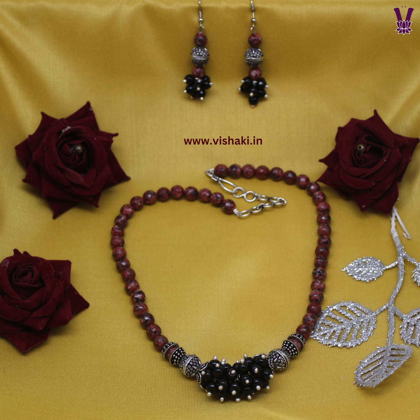 Mrudhvi Maroon Agate Short Necklace Set