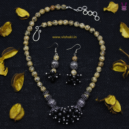 Mrudhvi Yellow Agate Short Necklace Set
