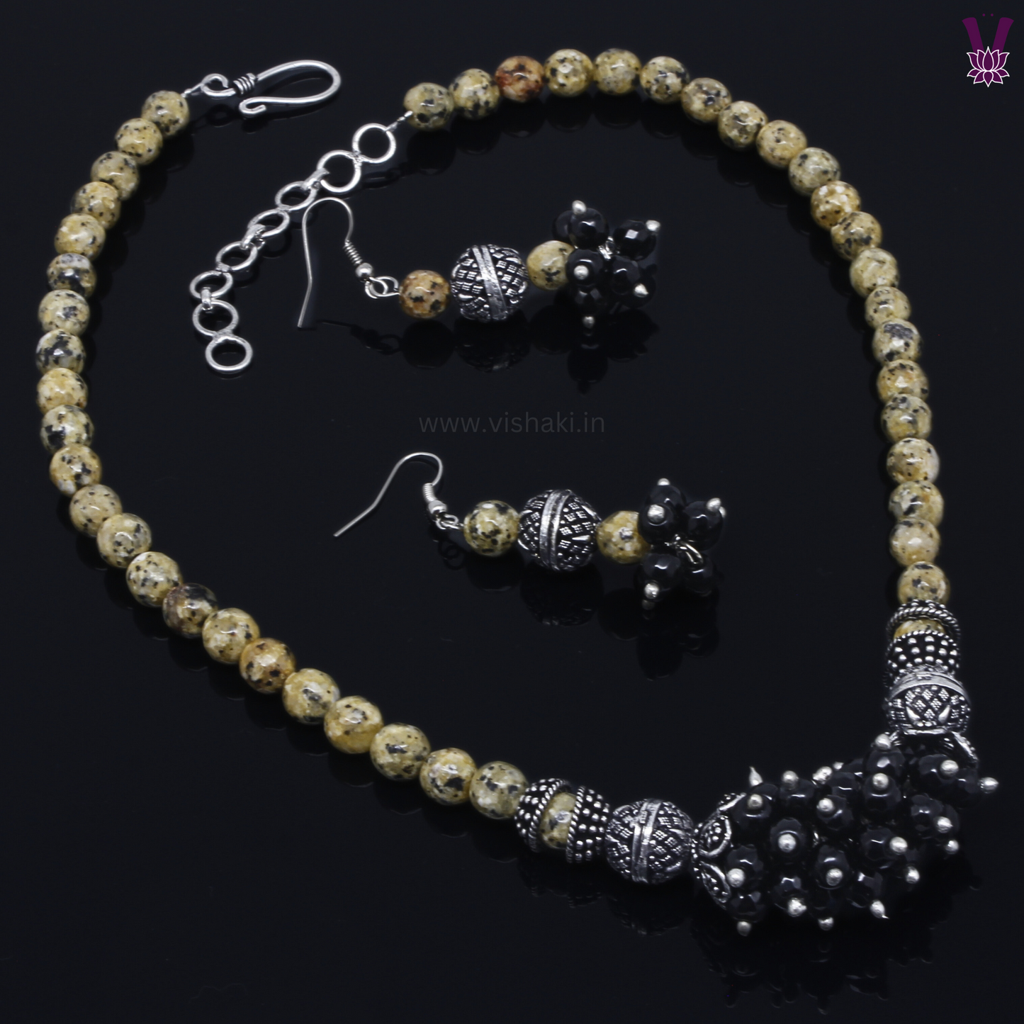 Mrudhvi Yellow Agate Short Necklace Set