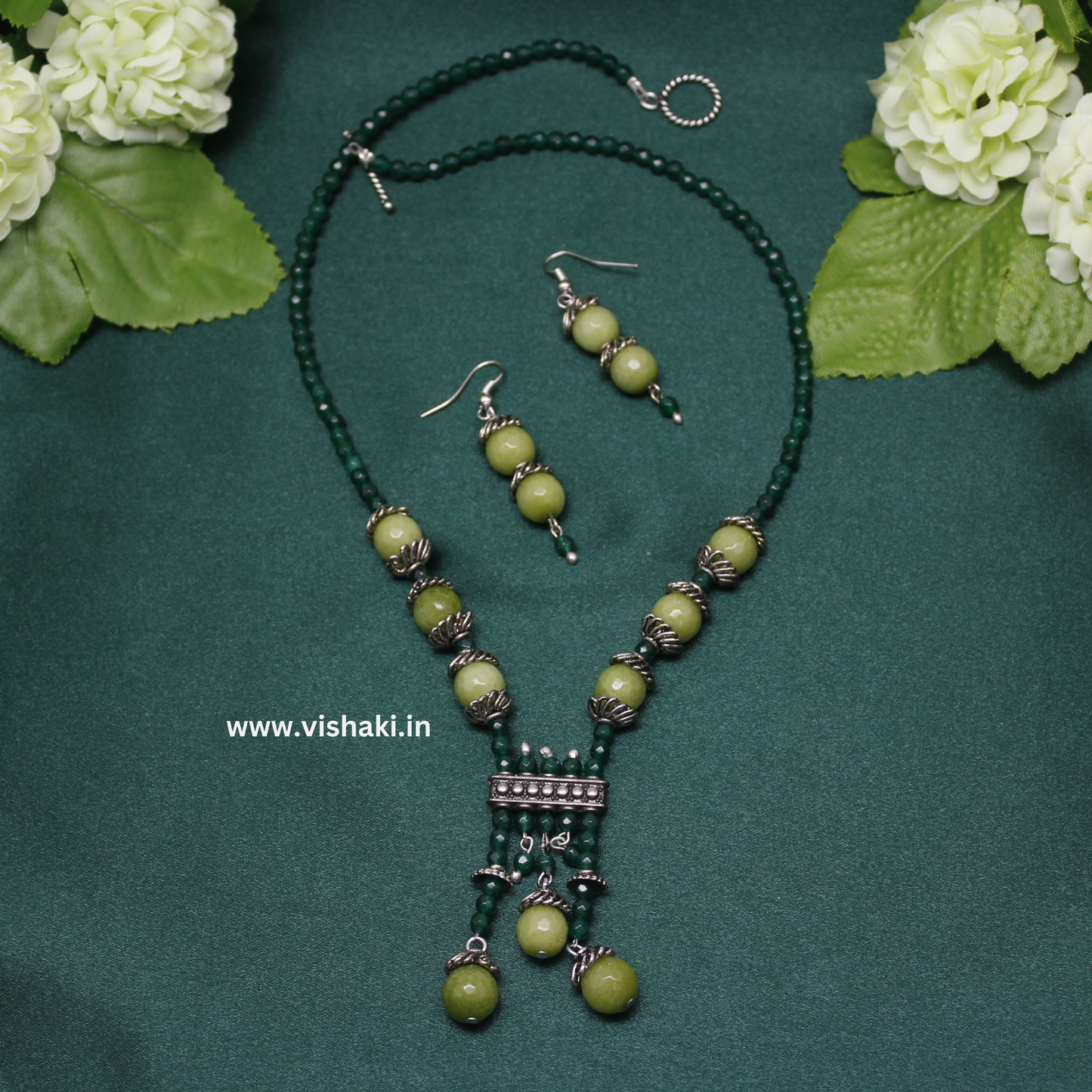 Mrudhvi Green Agate Short Necklace Set