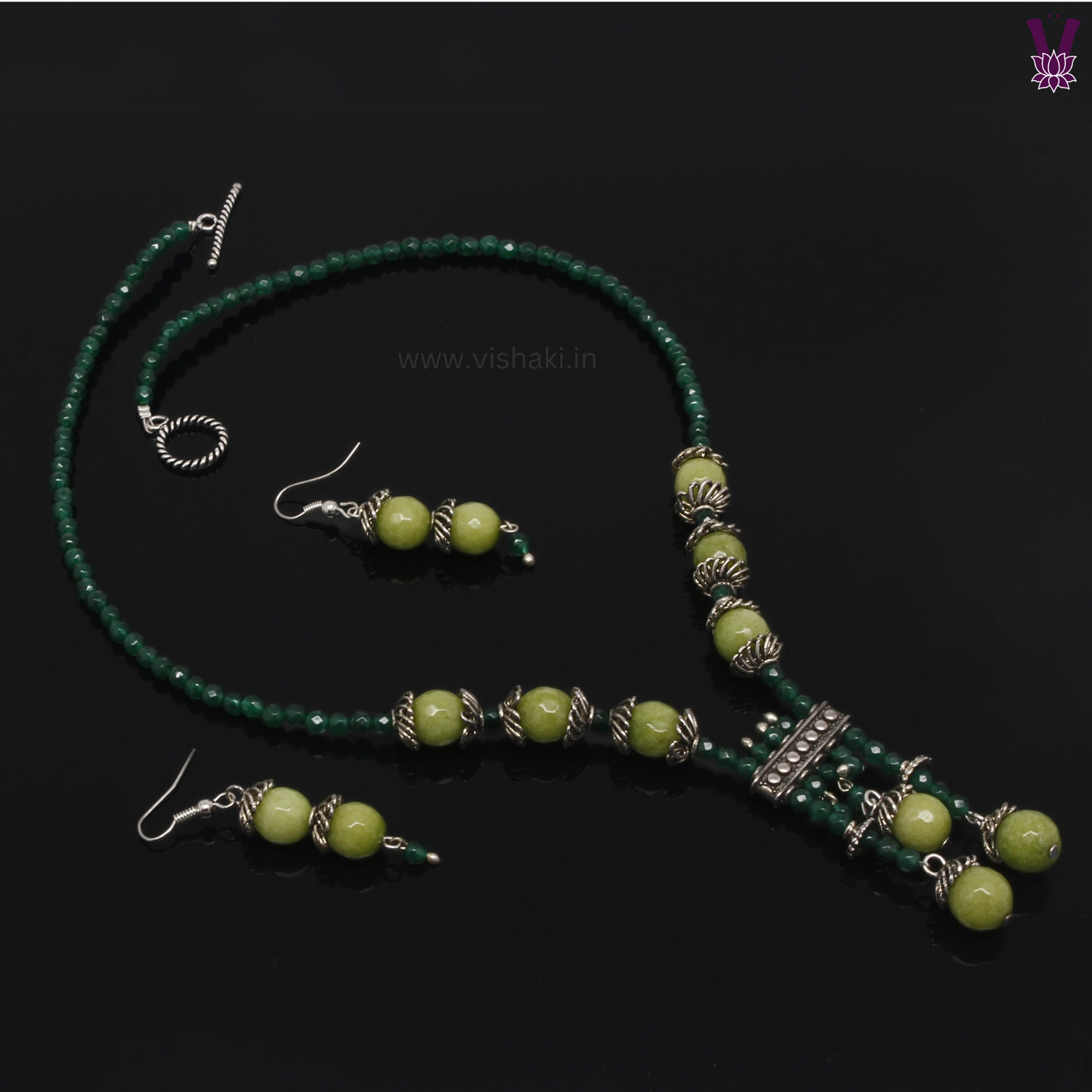 Mrudhvi Green Agate Short Necklace Set