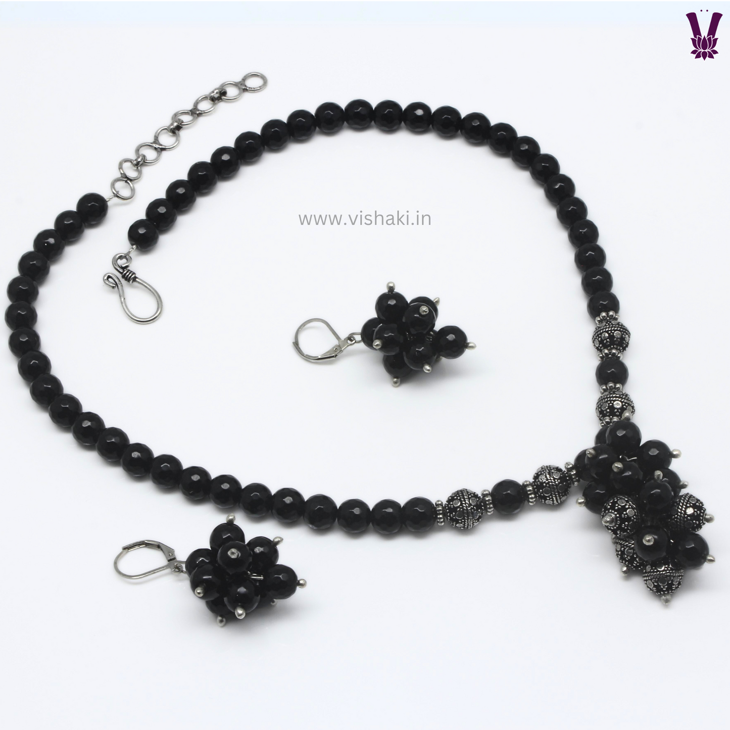 Mrudhvi Black Agate Short Necklace Set