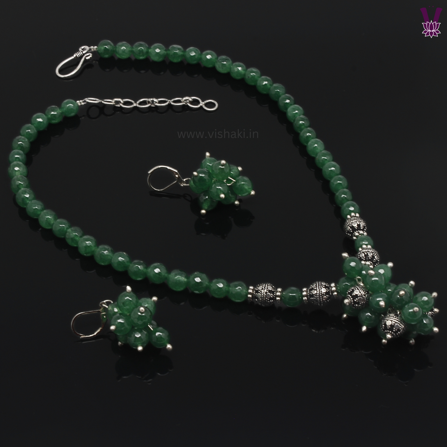 Mrudhvi Green Agate Short Necklace Set
