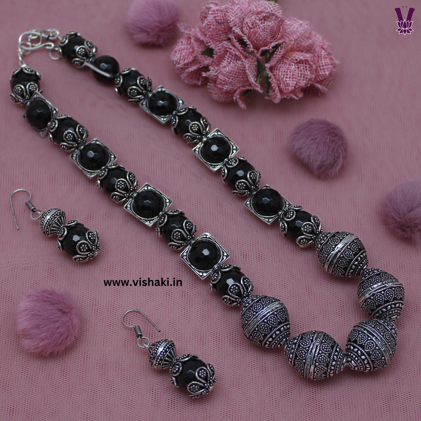 Mrudhvi Black Agate Short Necklace Set
