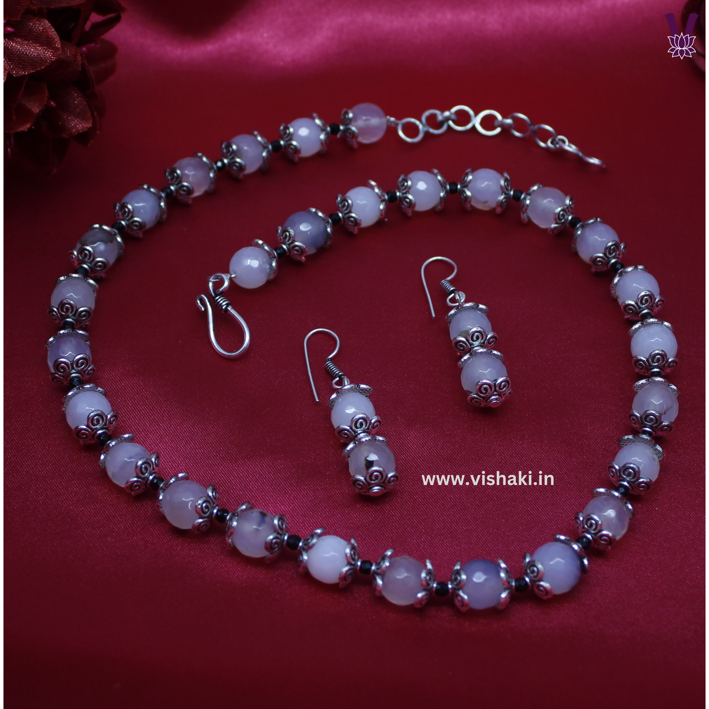 Mrudhvi White Agate Short Necklace Set