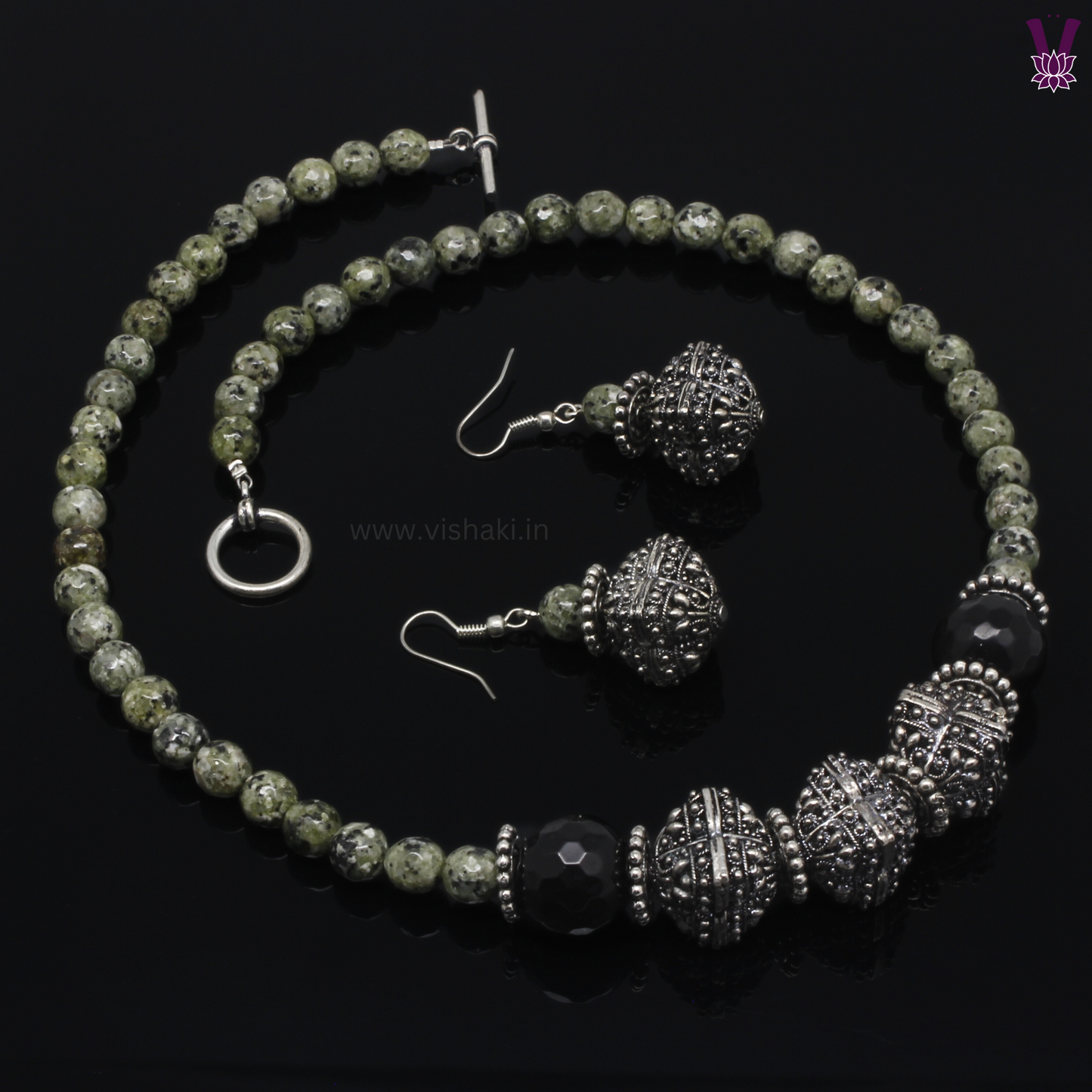 Mrudhvi Green Agate Short Necklace Set