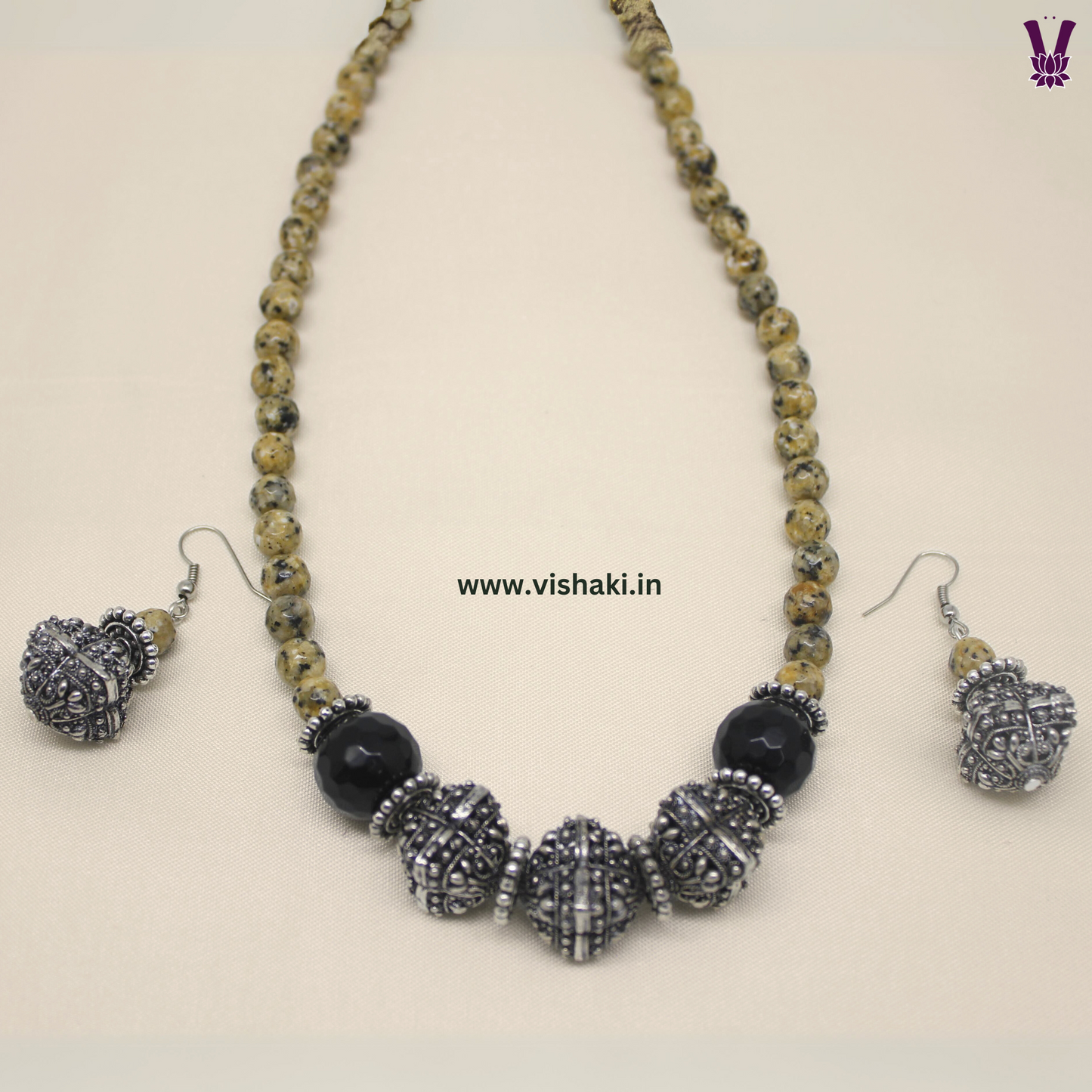 Mrudhvi Yellow Agate Short Necklace Set