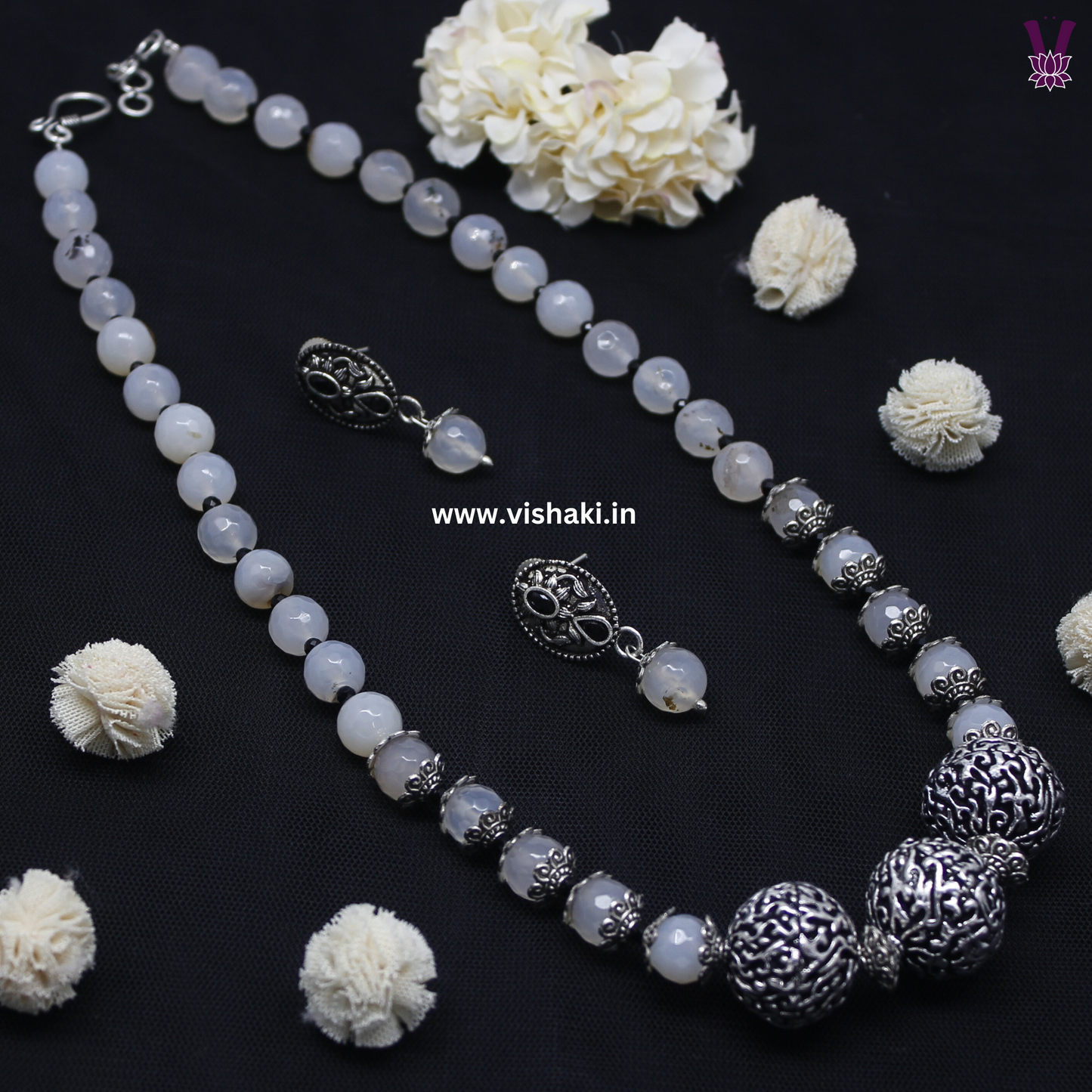 Mrudhvi White Agate Short Necklace Set