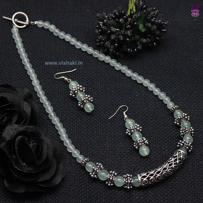 Mrudhvi Pastel Green Agate Short Necklace Set
