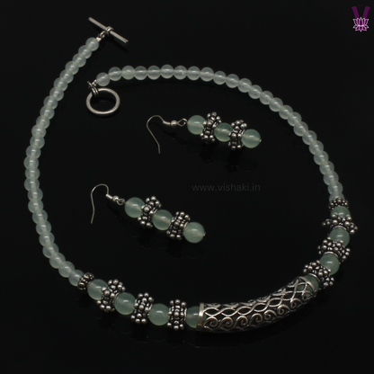 Mrudhvi Pastel Green Agate Short Necklace Set