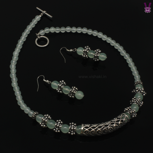 Mrudhvi Pastel Green Agate Short Necklace Set