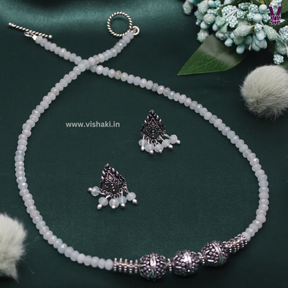 Mrudhvi Pastel Green Agate Short Necklace Set