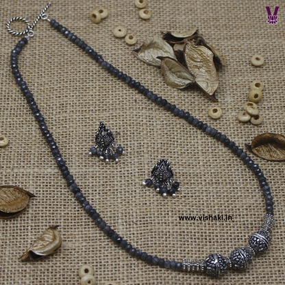 Mrudhvi Grey Agate Short Necklace Set