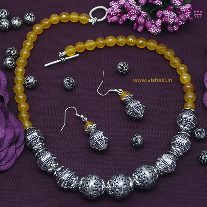 Mrudhvi Yellow Agate Short Necklace Set