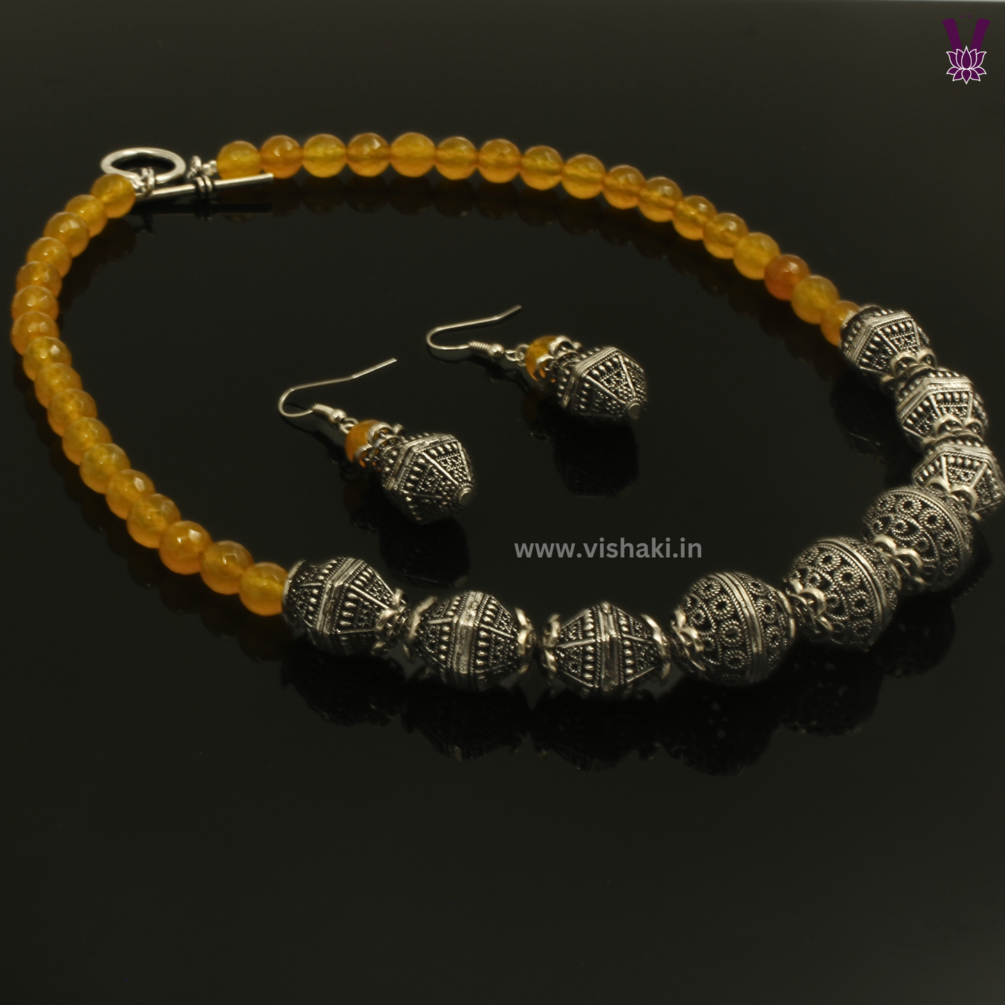 Mrudhvi Yellow Agate Short Necklace Set