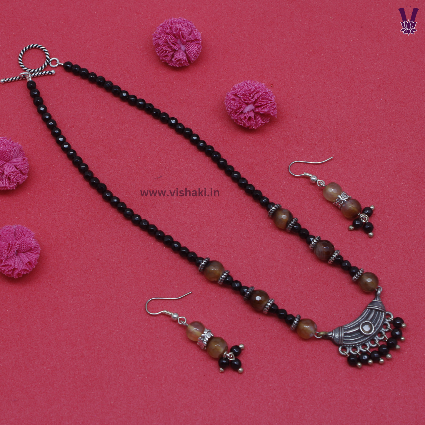 Mrudhvi Black and Brown Agate Choker Necklace Set