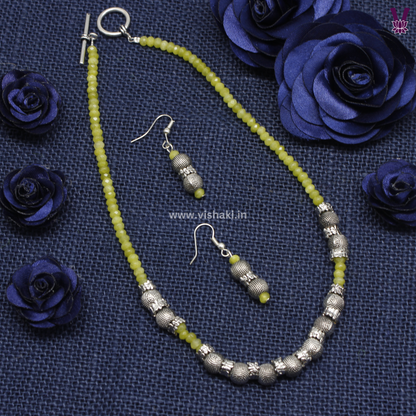 Mrudhvi Green Agate Choker Necklace Set