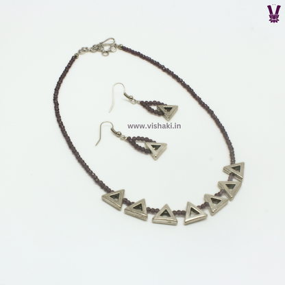 Mrudhvi Purple Agate Choker Necklace Set