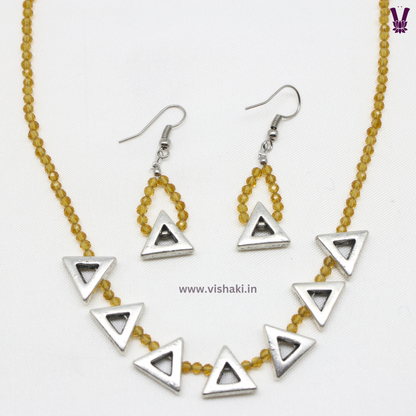Mrudhvi Yellow Agate Choker Necklace Set