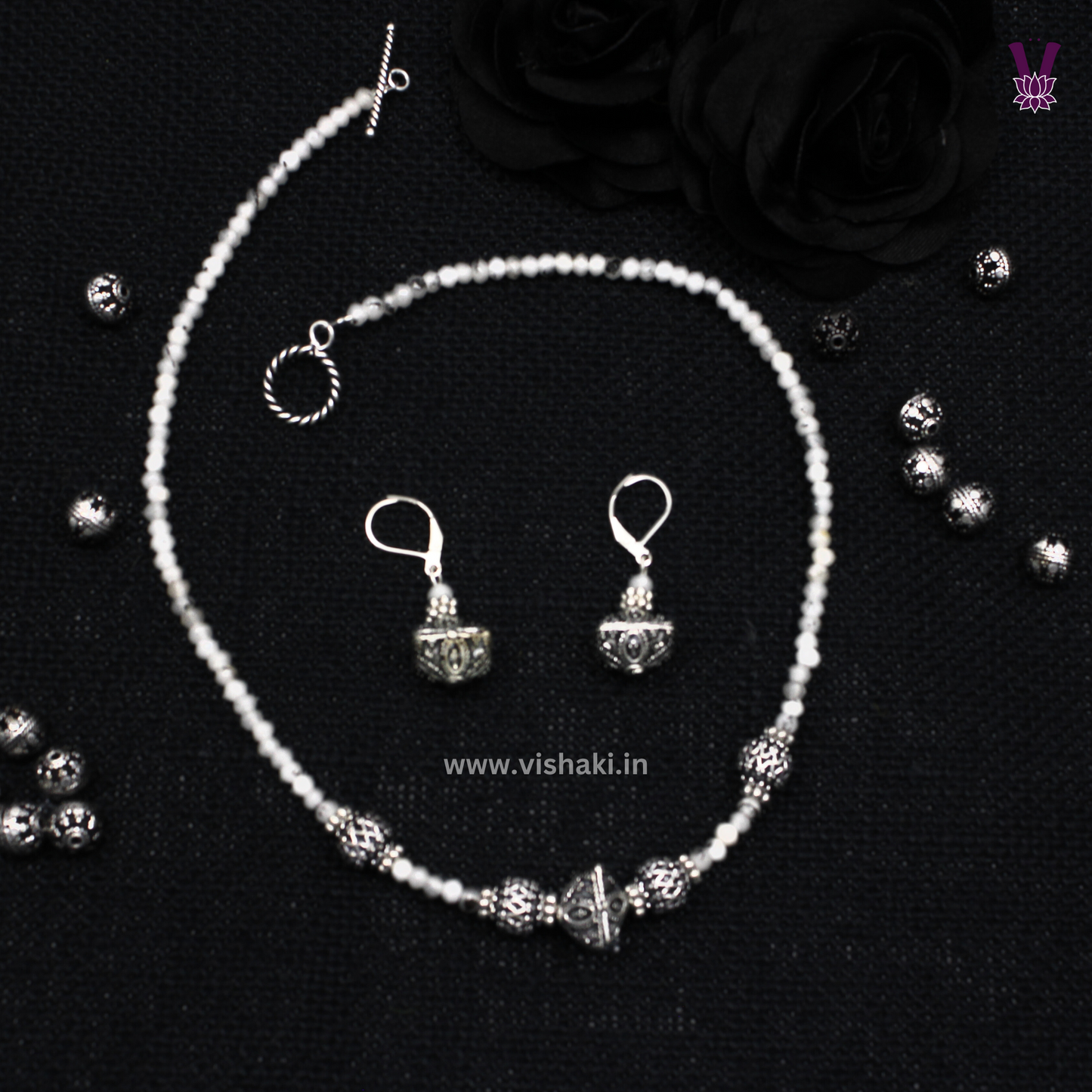 Mrudhvi White Agate Choker Necklace Set