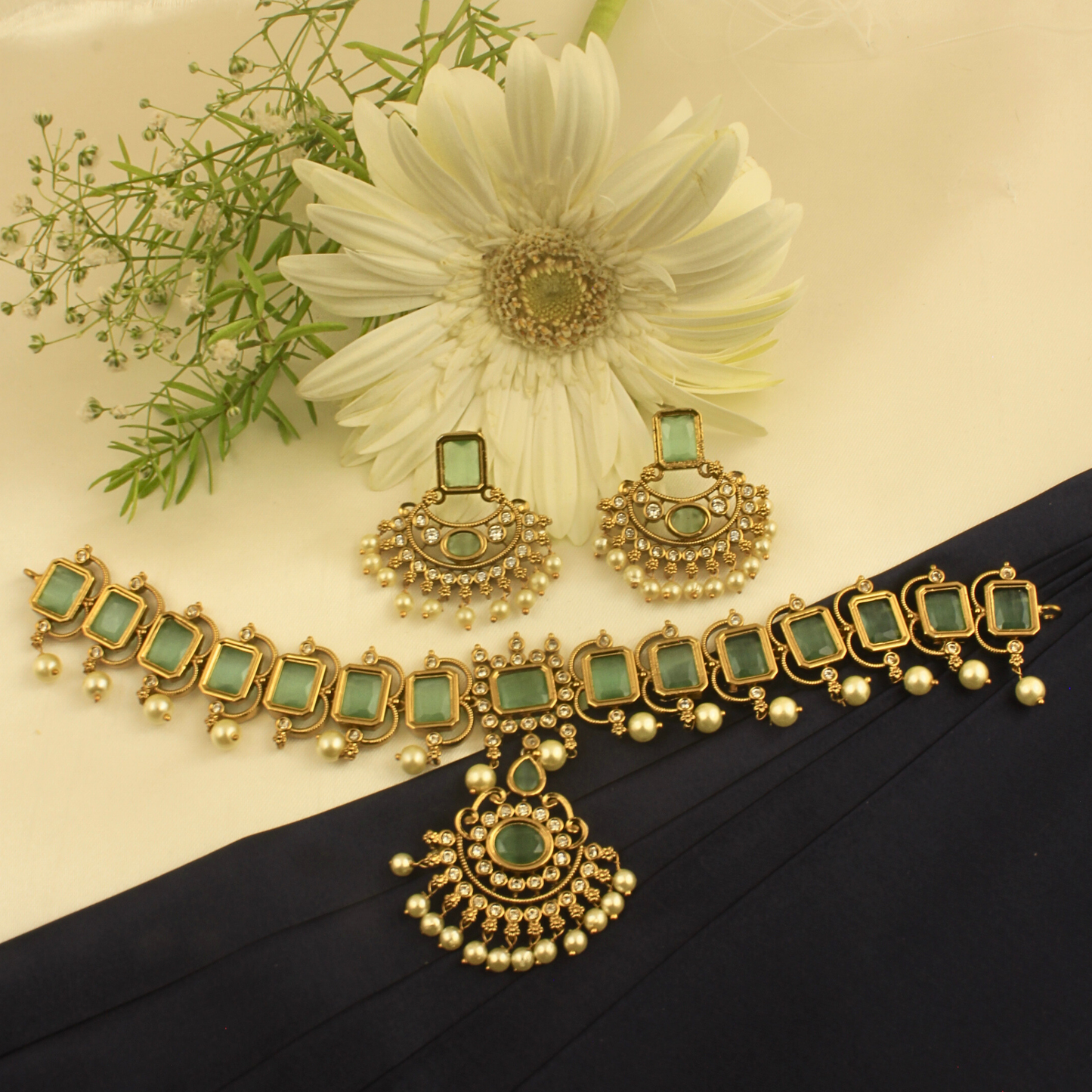 Chhaya Antique Matte Necklace Set